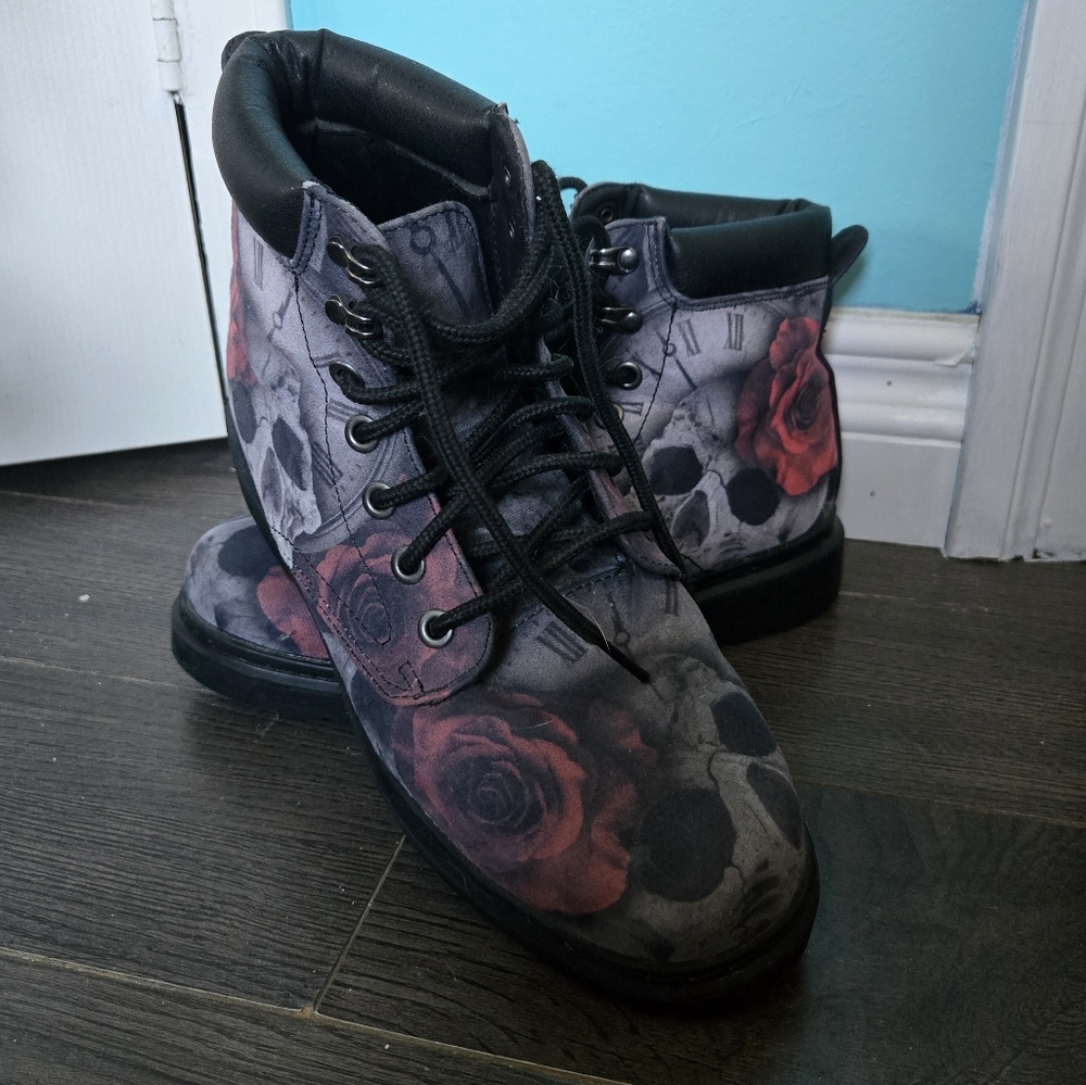 Women's Black and Red Skull Rose Ankle Boots